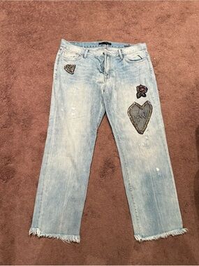 Sanctuary Light Wash Straight Leg Jeans with Embroidered Heart Patches